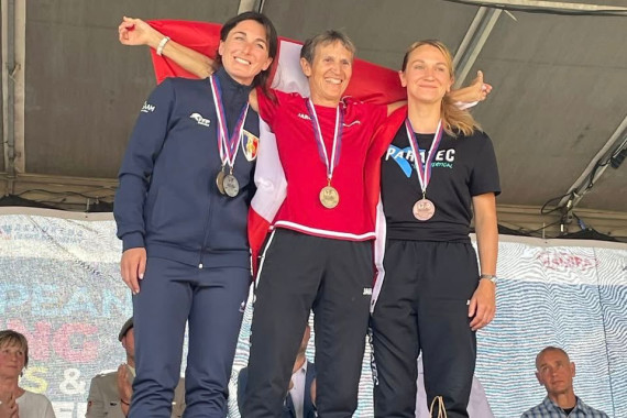 Siegerehrung: Tatjana Gustke (Mitte)