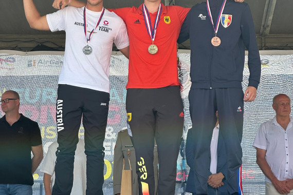 01 Siegerehrung AL Junioren Elias Kammer 2.jpeg