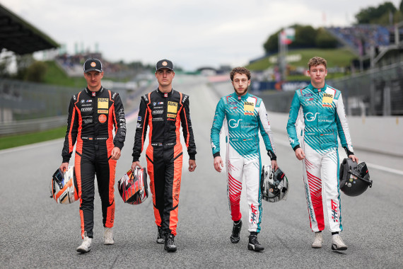 Die vier Anwärter auf den Fahrertitel im ADAC GT Masters