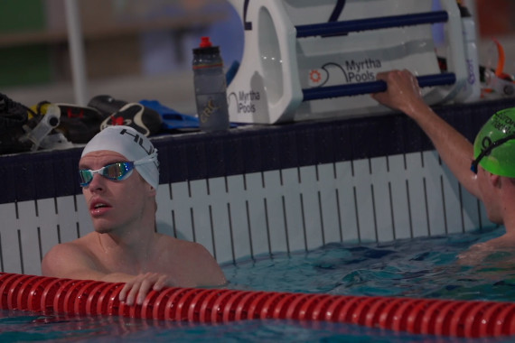Schnittbilder vom Schwimmtraining mit Tim Hellwig