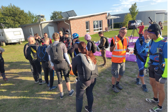 Konzentration vor dem nächsten Sprung bei den Stilspringern.