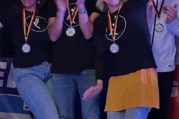 FS 4-way Platz 2 Dark NeVa