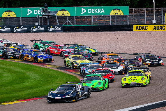 Möchte auch am Ende der DTM-Saison ganz vorne sein: Jack Aitken