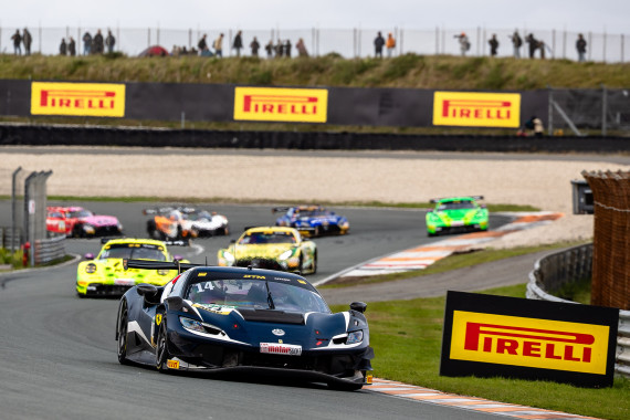 Im Ferrari 296 GT3 von Emil Frey Racing bestreitet Jack Aitken seine dritte DTM-Saison