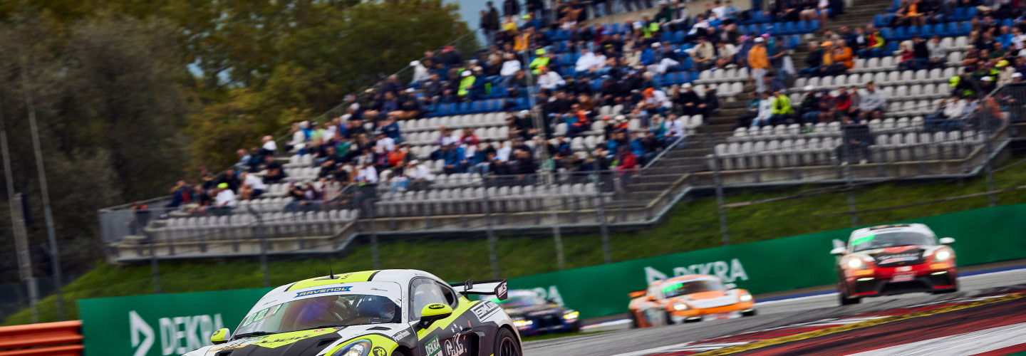 Erster Saisonsieg für den Porsche von Oskar Lind Kristensen und Lachlan Robinson