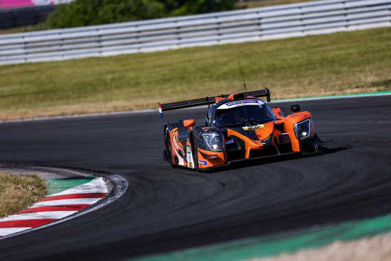 Max und Mark van der Snel sind zwei von vier niederländischen Fahrern beim Gastspiel in Zandvoort