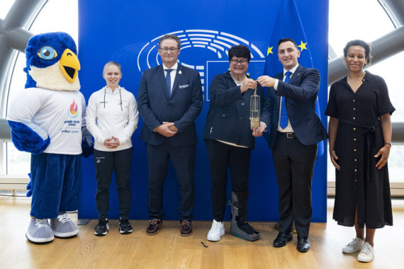 2025-06-06-Brüssel-Übergabe_2