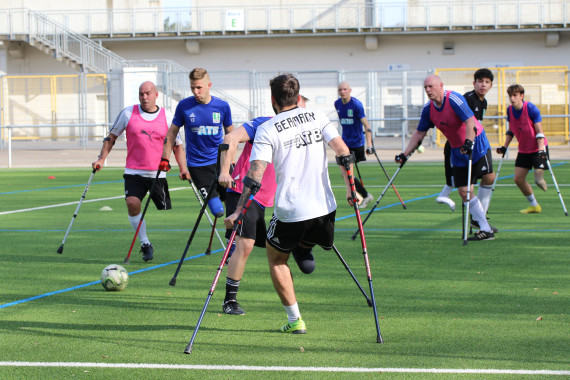 Szenenfoto Amputierten-Fußball.JPG