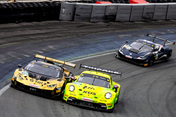 Tür-an-Tür-Duelle wie mit Jordan Pepper gehören für Thomas Preining klar zur DTM