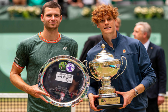 Erst Doppelpartner, dann TERRA WORTMANN OPEN-Finalisten: Hubert Hurkacz (links) und Jannik Sinner